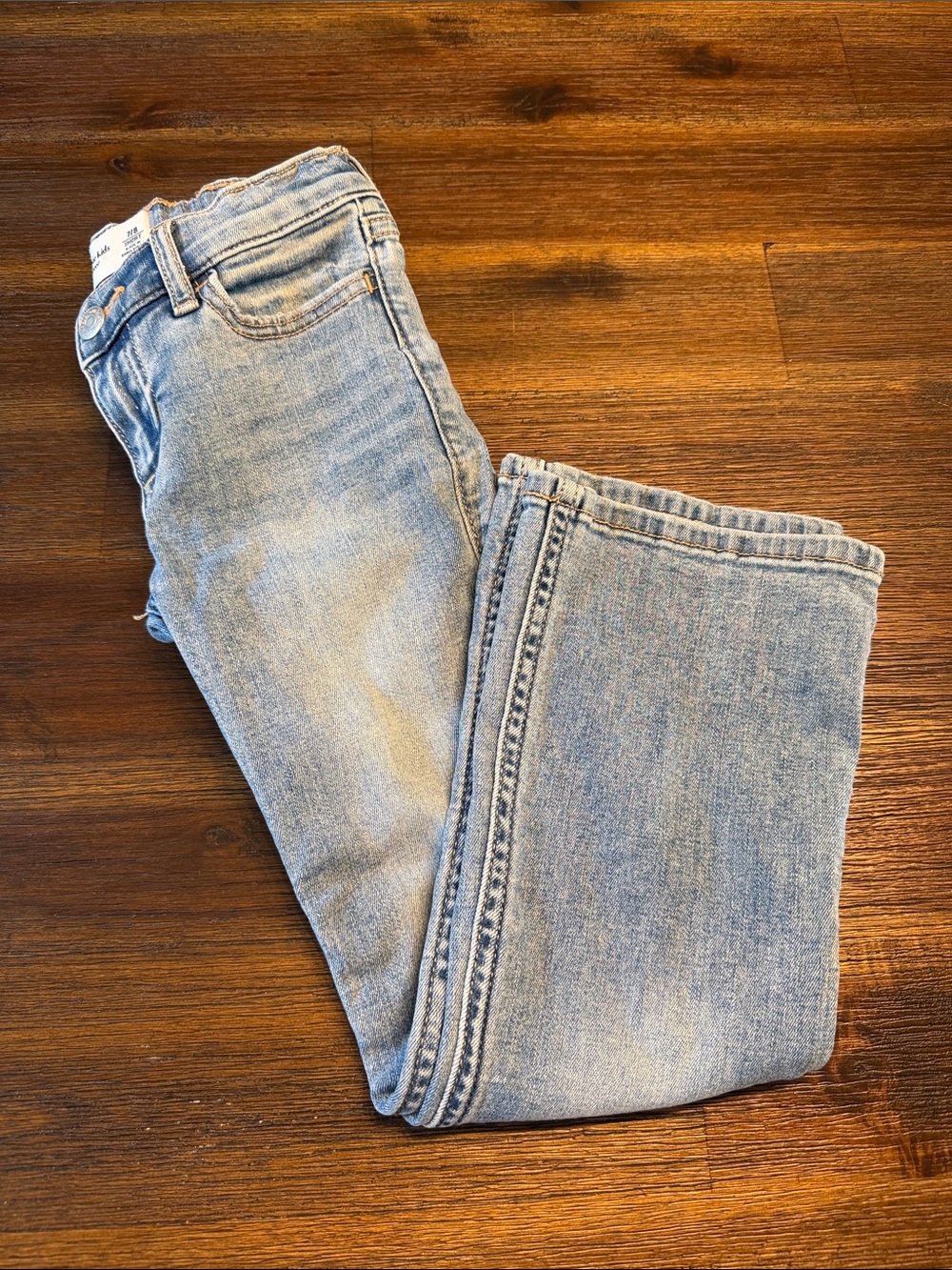 Abercrombie kids low rise boot jean